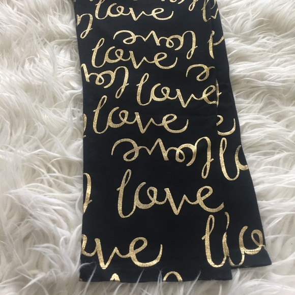 No Boundaries //❤️ Gold “Love” capris leggings EUC - Picture 4 of 10